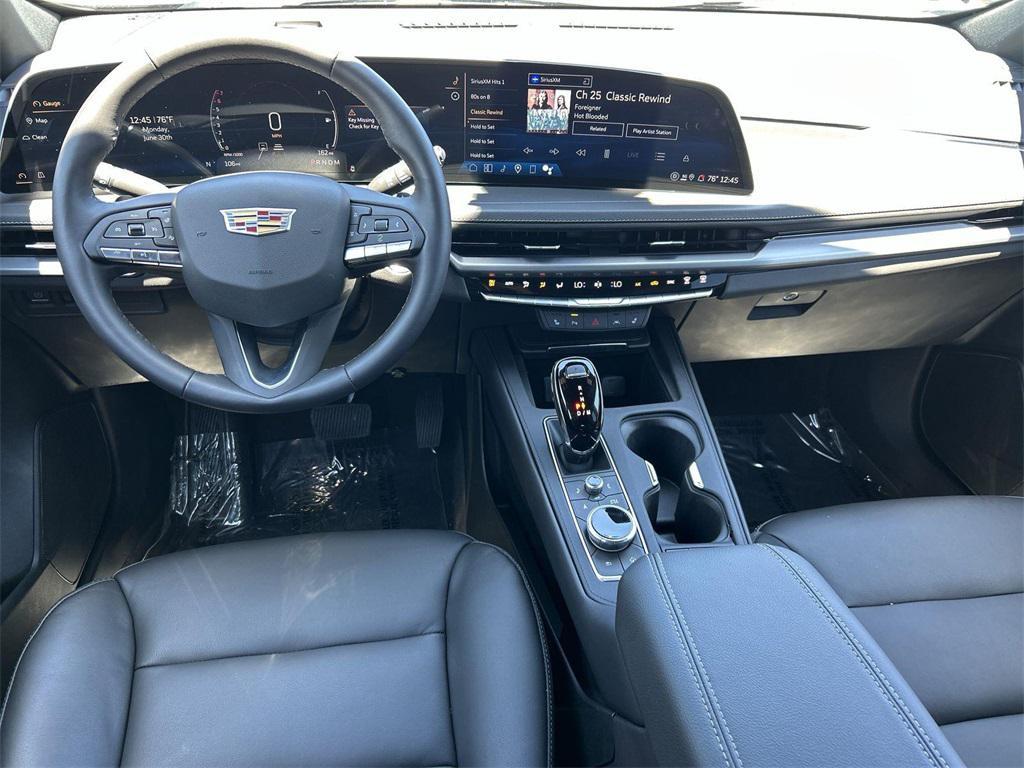 used 2024 Cadillac XT4 car, priced at $41,031
