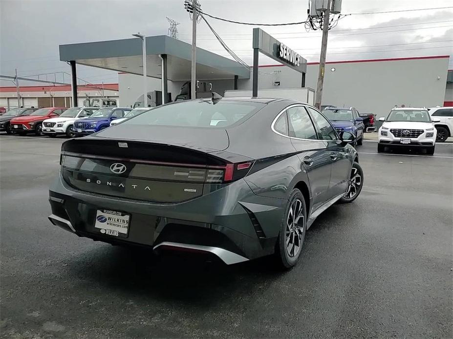 new 2024 Hyundai Sonata car, priced at $29,724