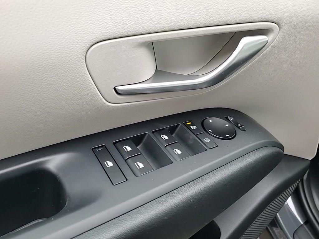 new 2025 Hyundai Tucson car, priced at $34,128