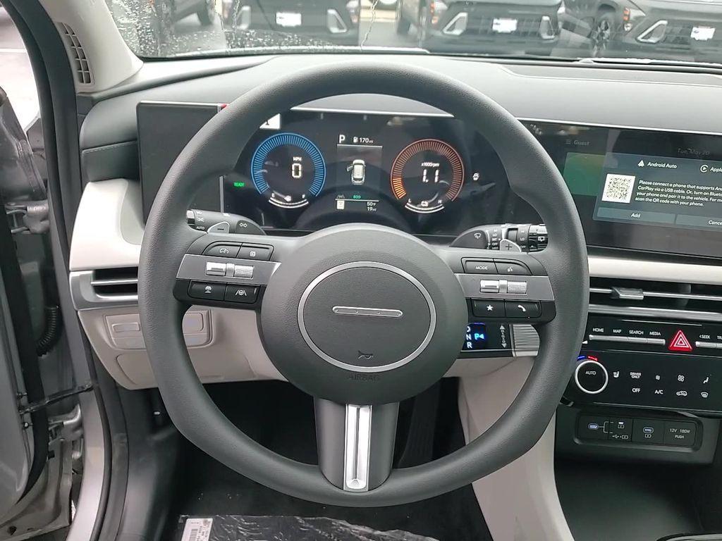 new 2025 Hyundai TUCSON Hybrid car, priced at $33,657