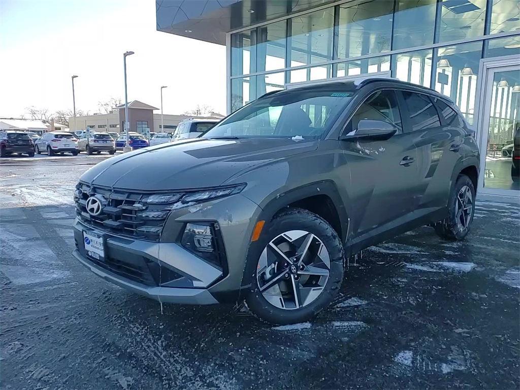 new 2025 Hyundai Tucson Hybrid car, priced at $37,700