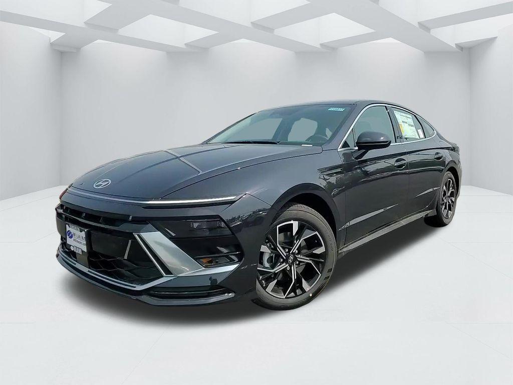 new 2025 Hyundai Sonata car, priced at $28,946