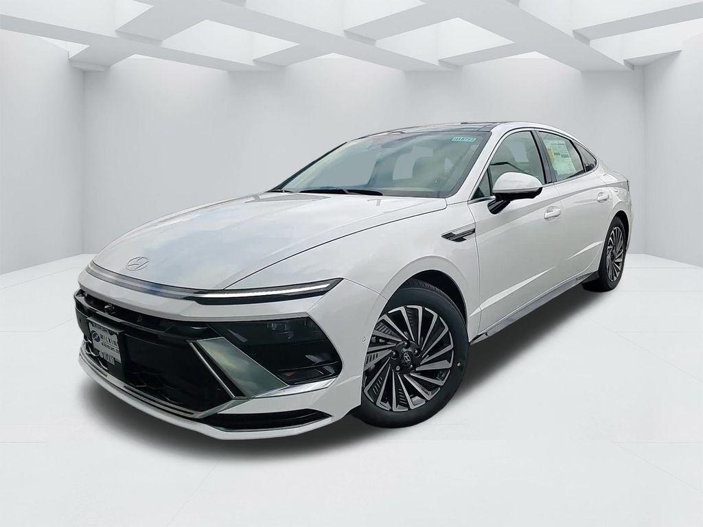 new 2025 Hyundai Sonata Hybrid car, priced at $37,813