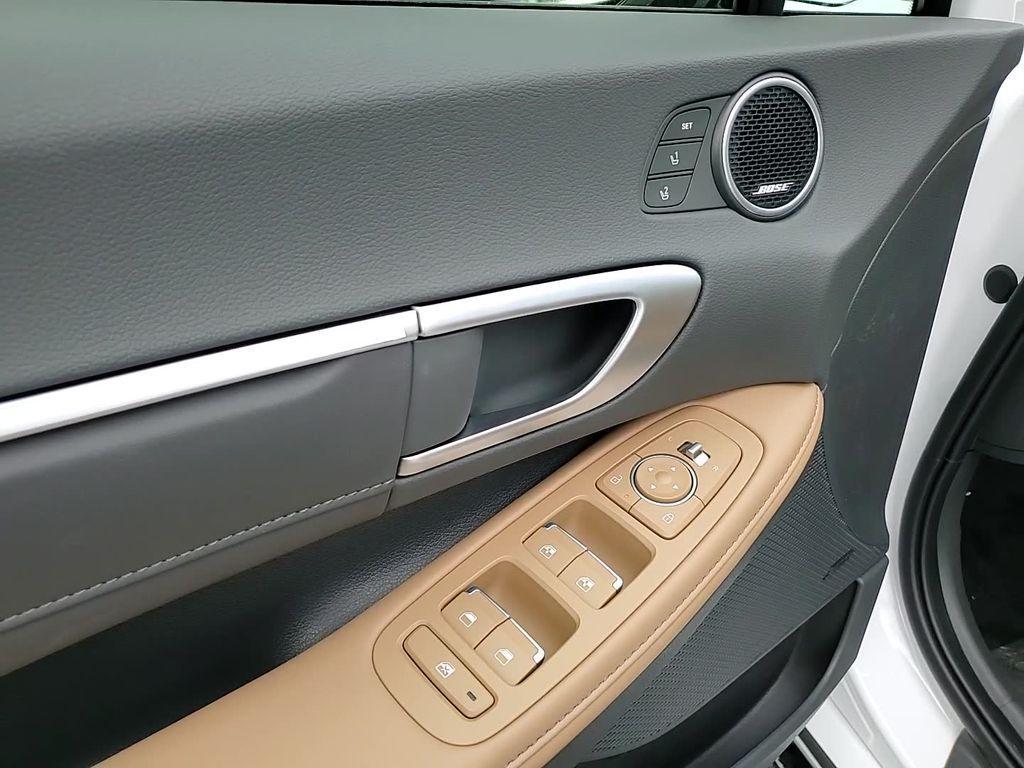new 2025 Hyundai Sonata Hybrid car, priced at $37,813