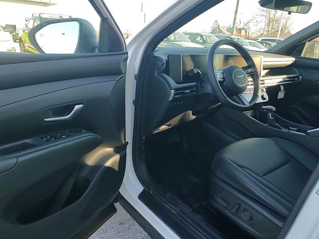 new 2025 Hyundai Tucson car, priced at $34,416
