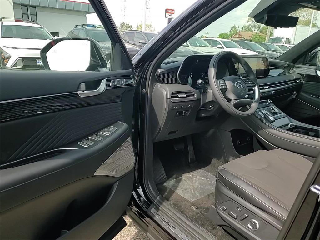 new 2025 Hyundai Palisade car, priced at $53,440