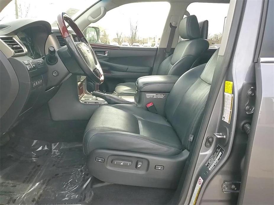 used 2015 Lexus LX 570 car, priced at $30,800
