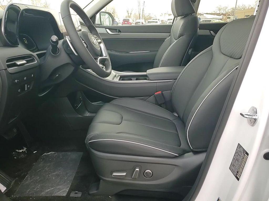 new 2025 Hyundai Palisade car, priced at $44,436