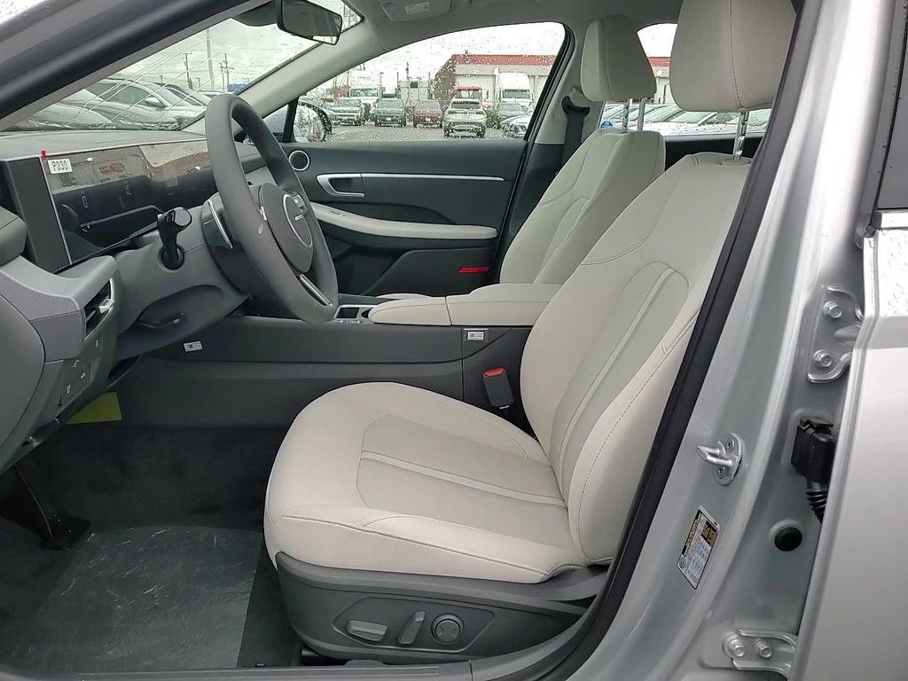 new 2025 Hyundai Sonata car, priced at $28,896