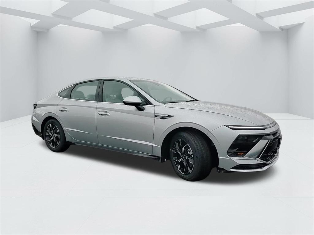 new 2025 Hyundai Sonata car, priced at $27,646