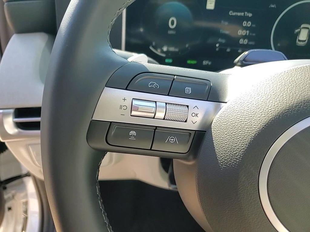 new 2025 Hyundai TUCSON Hybrid car, priced at $37,041