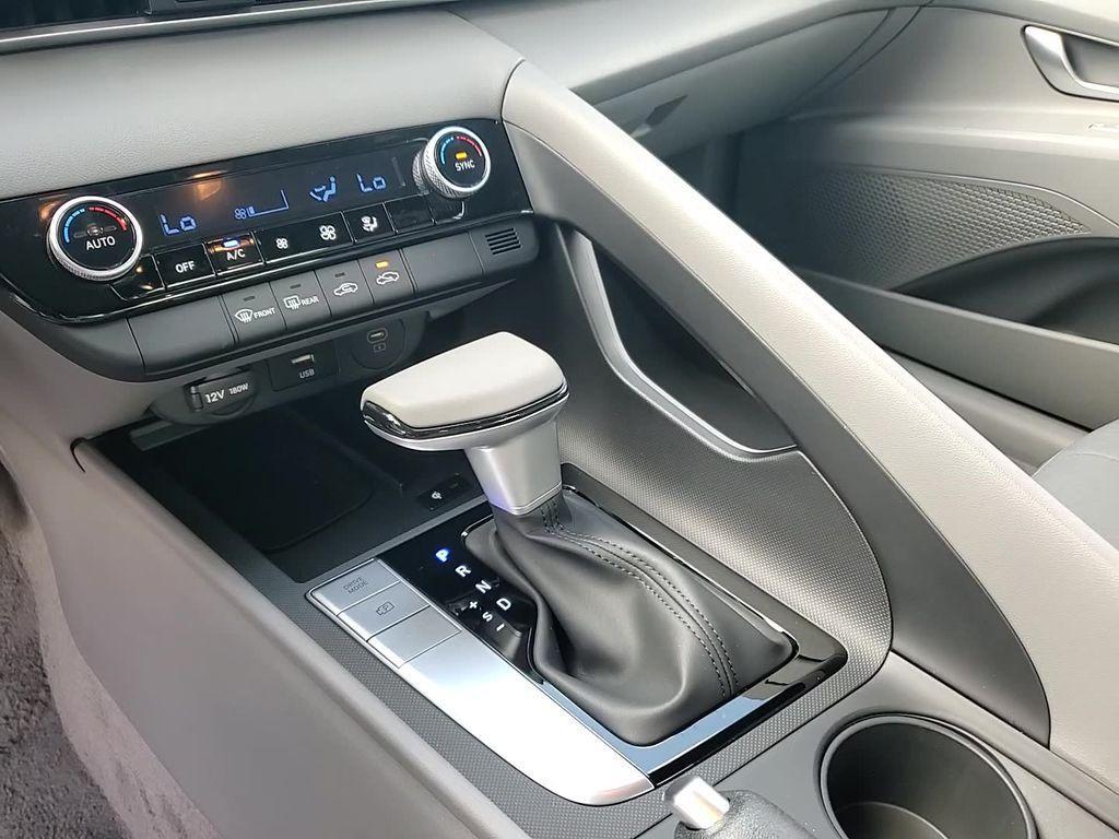 new 2025 Hyundai Elantra car, priced at $24,293