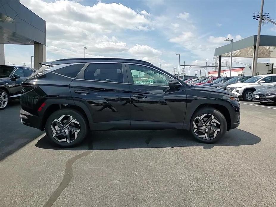 new 2024 Hyundai Tucson Hybrid car, priced at $35,611