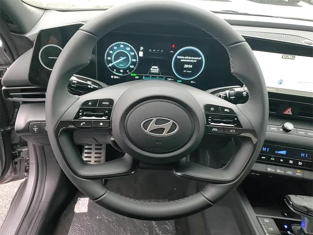 new 2025 Hyundai Elantra HEV car, priced at $28,284