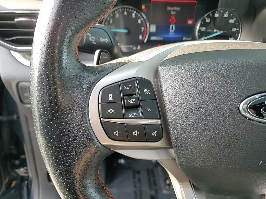 used 2022 Ford Explorer car, priced at $33,900