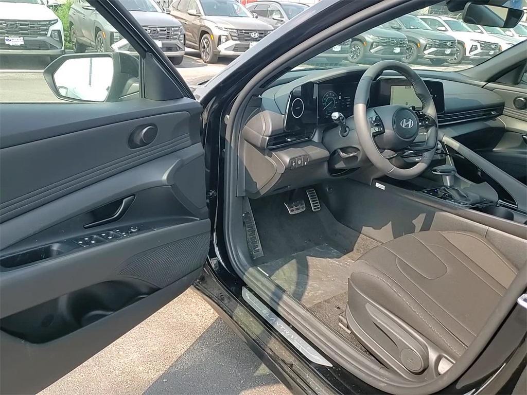 new 2025 Hyundai ELANTRA HEV car, priced at $27,215