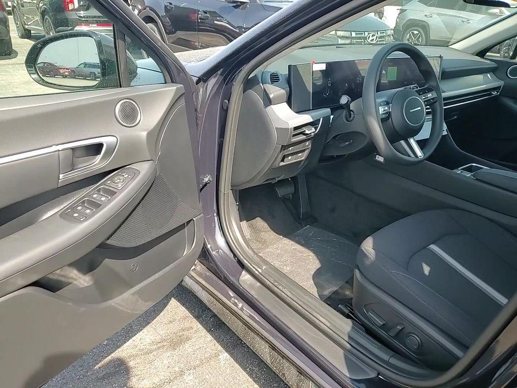 new 2025 Hyundai Sonata car, priced at $30,288