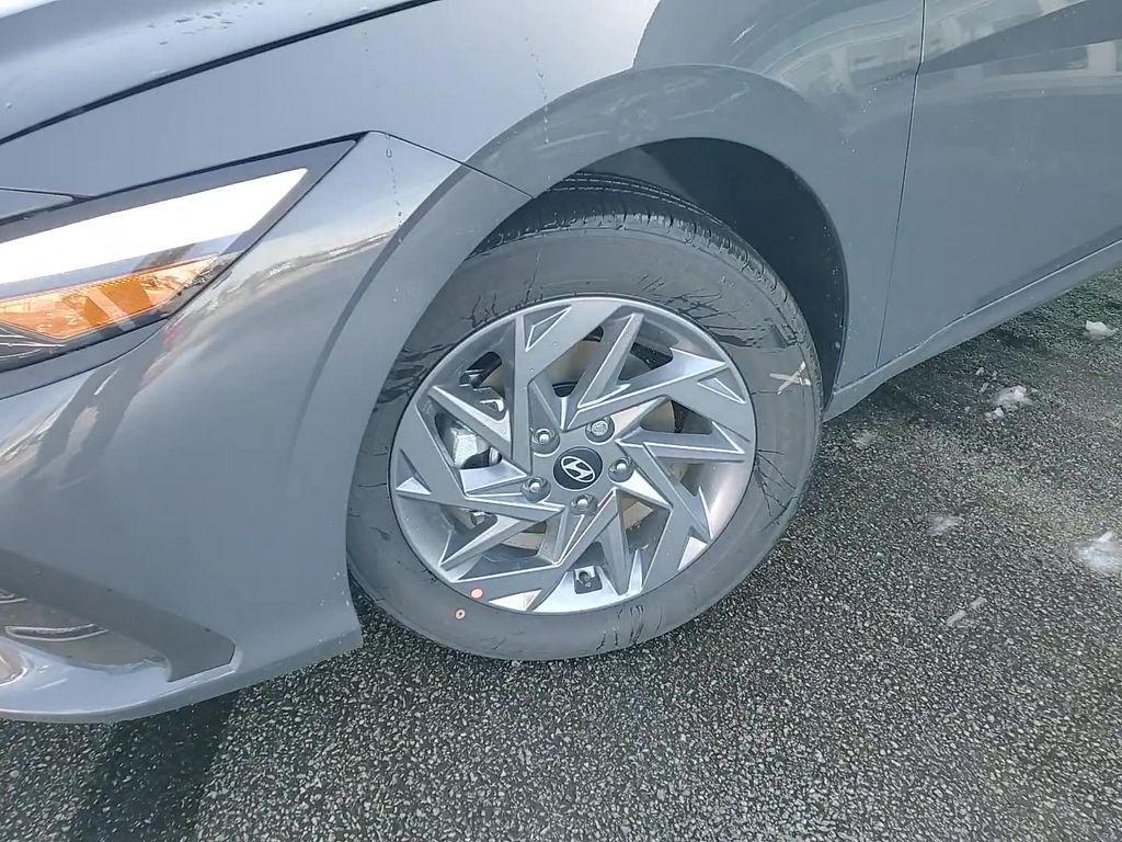new 2025 Hyundai ELANTRA HEV car, priced at $26,753