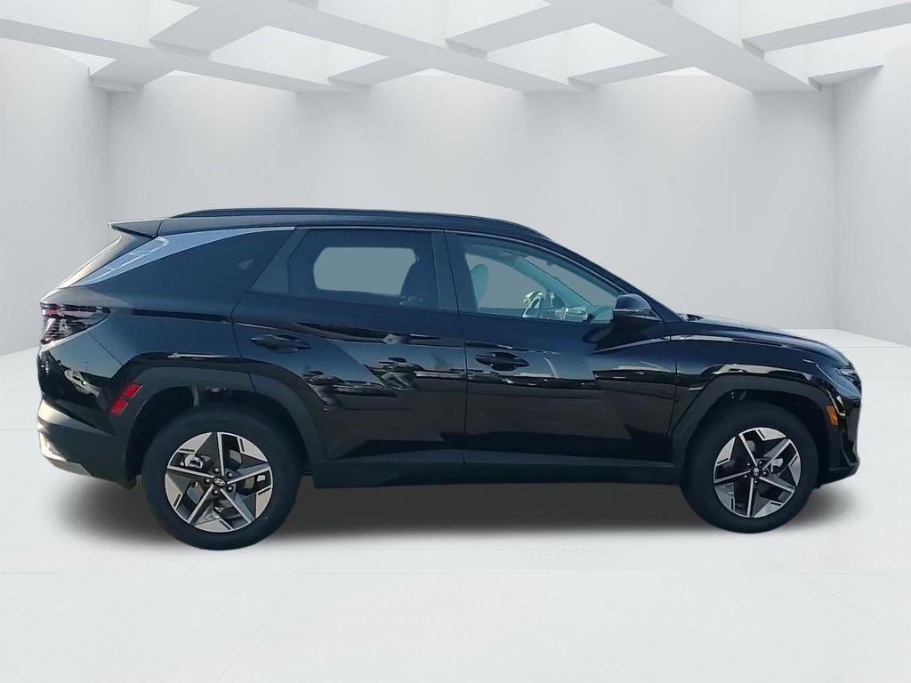 new 2025 Hyundai TUCSON Hybrid car, priced at $36,400