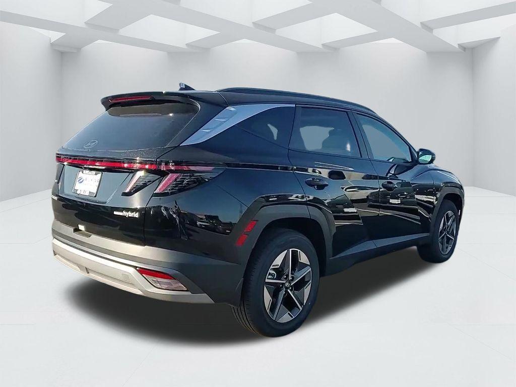 new 2025 Hyundai TUCSON Hybrid car, priced at $36,400
