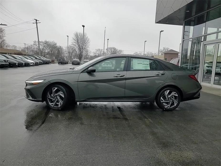 new 2025 Hyundai Elantra car, priced at $24,176