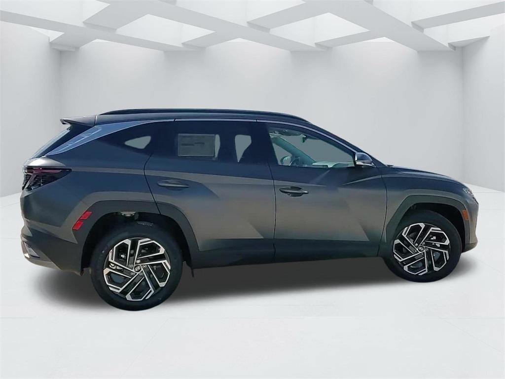 new 2025 Hyundai Tucson car, priced at $40,228
