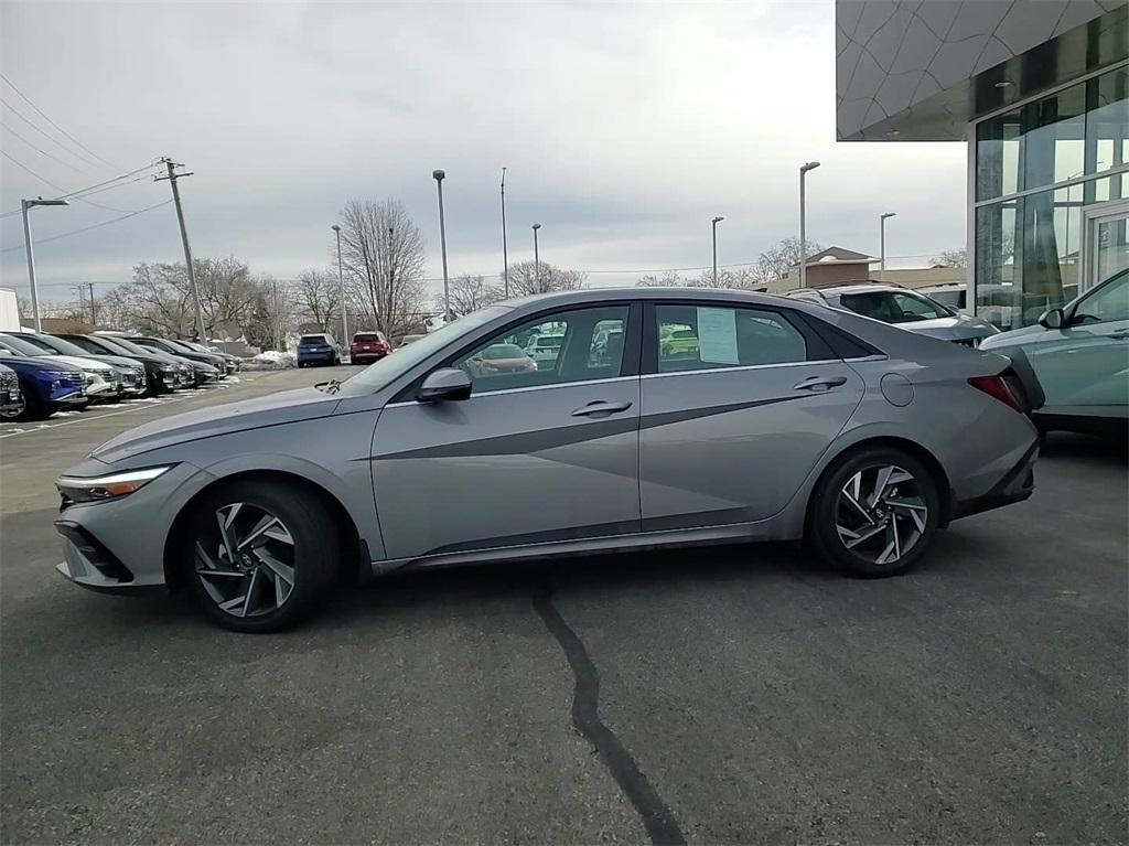 used 2024 Hyundai ELANTRA HEV car, priced at $27,100