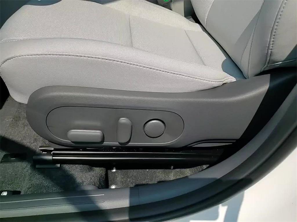 new 2025 Hyundai Kona car, priced at $26,725