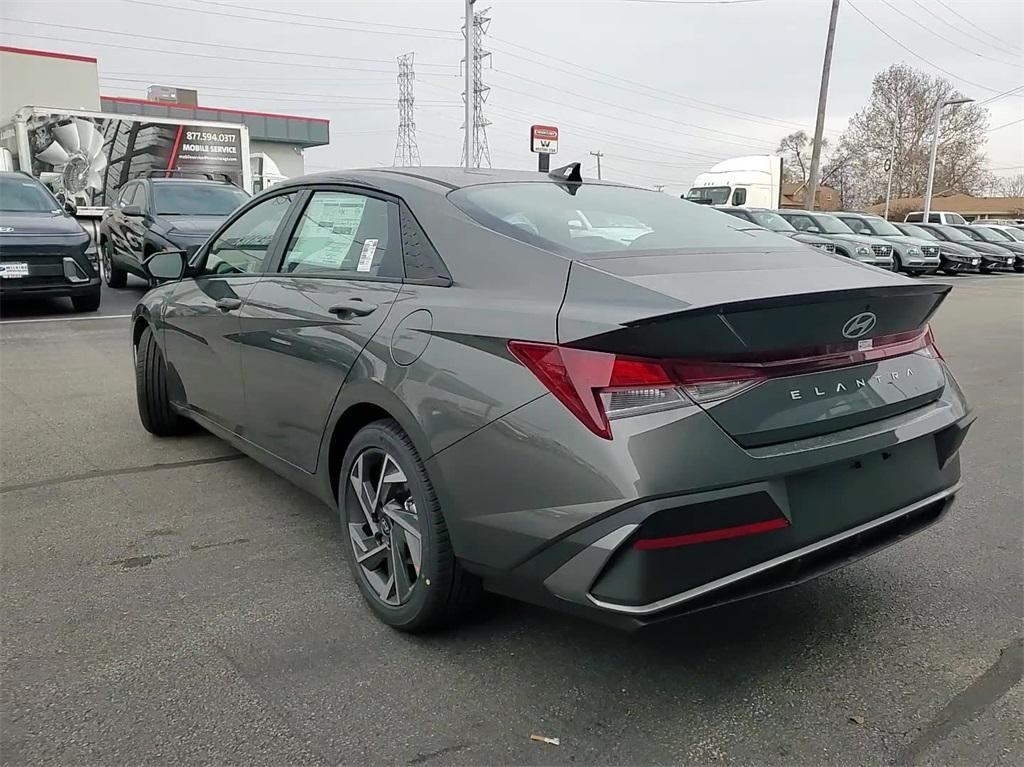 new 2025 Hyundai Elantra car, priced at $24,176