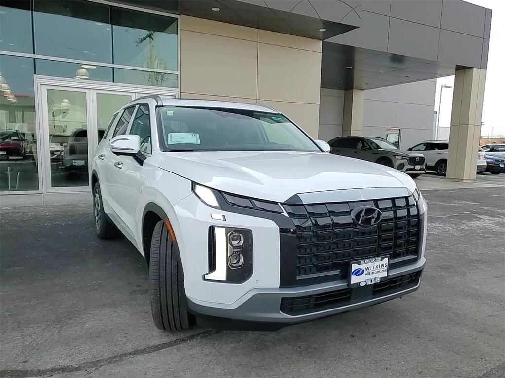 new 2025 Hyundai Palisade car, priced at $46,332