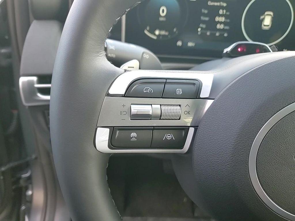 new 2025 Hyundai Tucson car, priced at $40,296