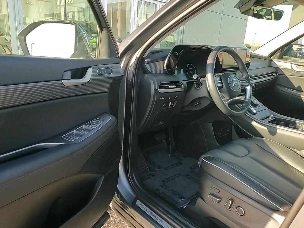 used 2023 Hyundai Palisade car, priced at $40,250