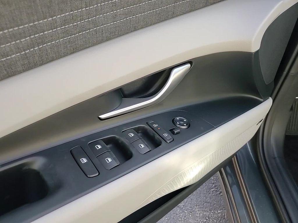 new 2025 Hyundai Elantra car, priced at $27,297