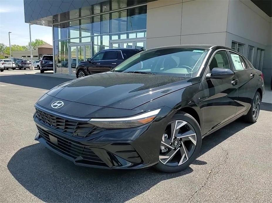 new 2024 Hyundai Elantra car, priced at $26,444