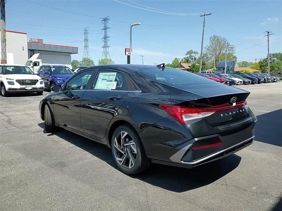 new 2024 Hyundai Elantra car, priced at $26,444