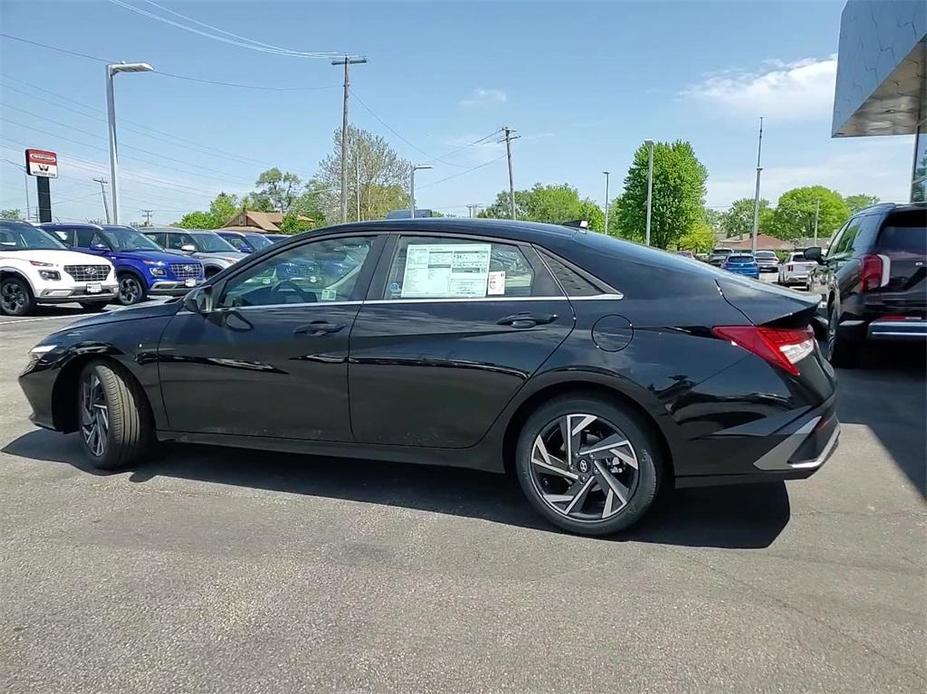 new 2024 Hyundai Elantra car, priced at $26,444