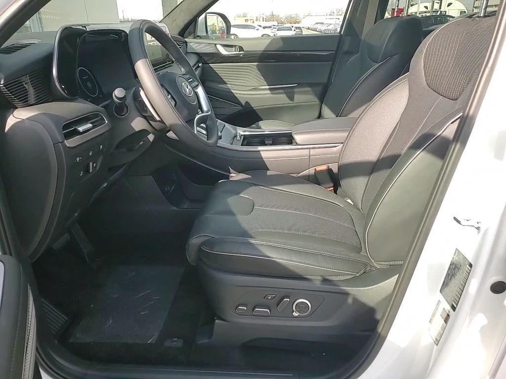 new 2025 Hyundai Palisade car, priced at $54,554