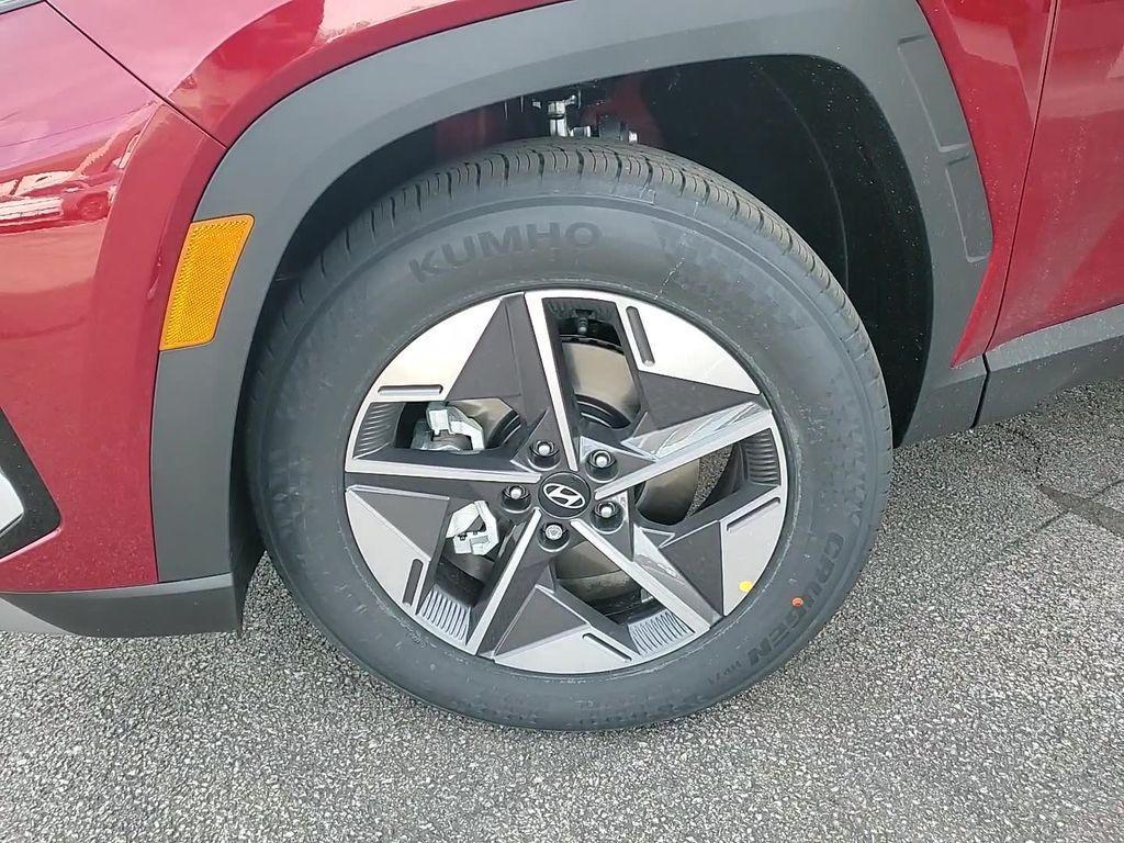 new 2025 Hyundai Tucson car, priced at $32,203