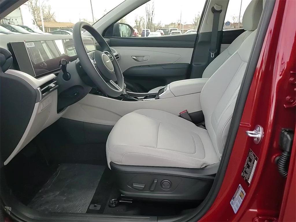 new 2025 Hyundai Tucson car, priced at $32,203