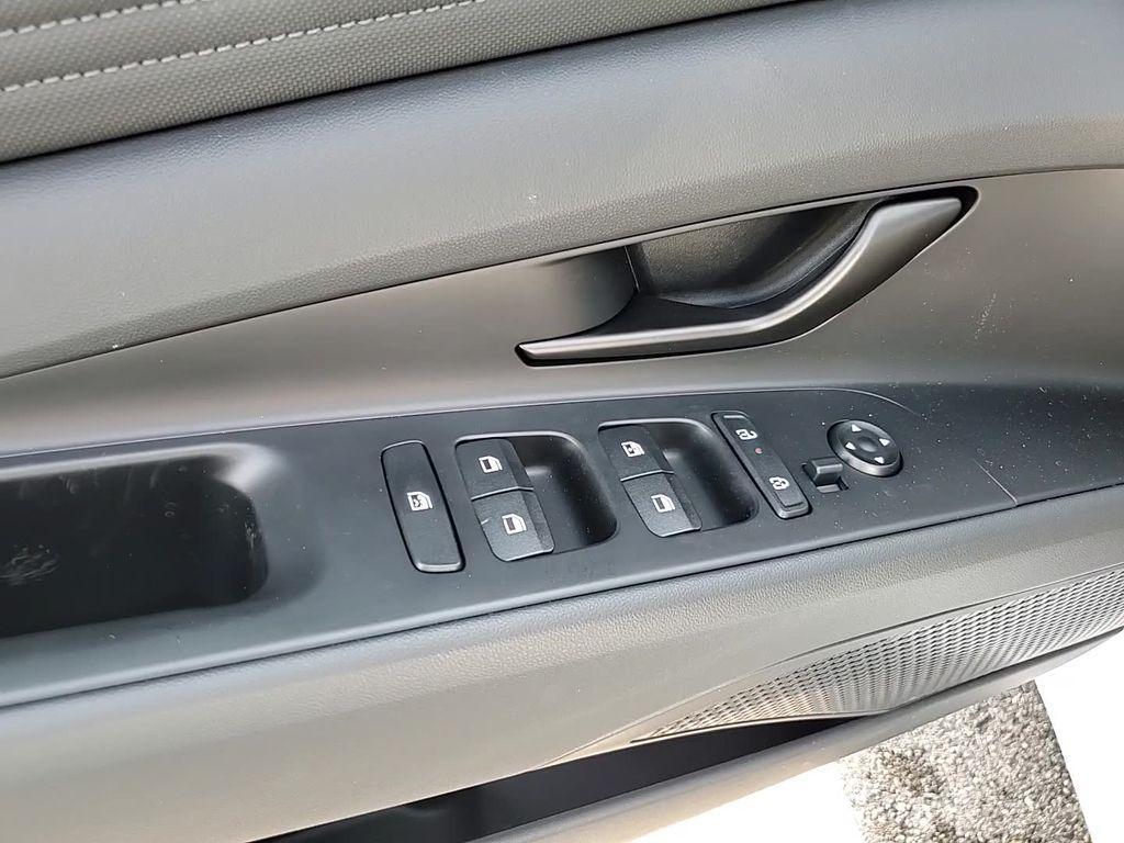 new 2025 Hyundai Elantra car, priced at $24,187