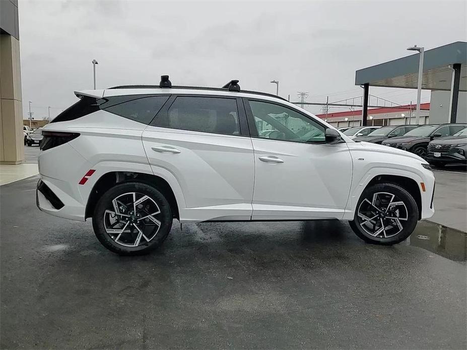 new 2025 Hyundai Tucson Hybrid car, priced at $39,695