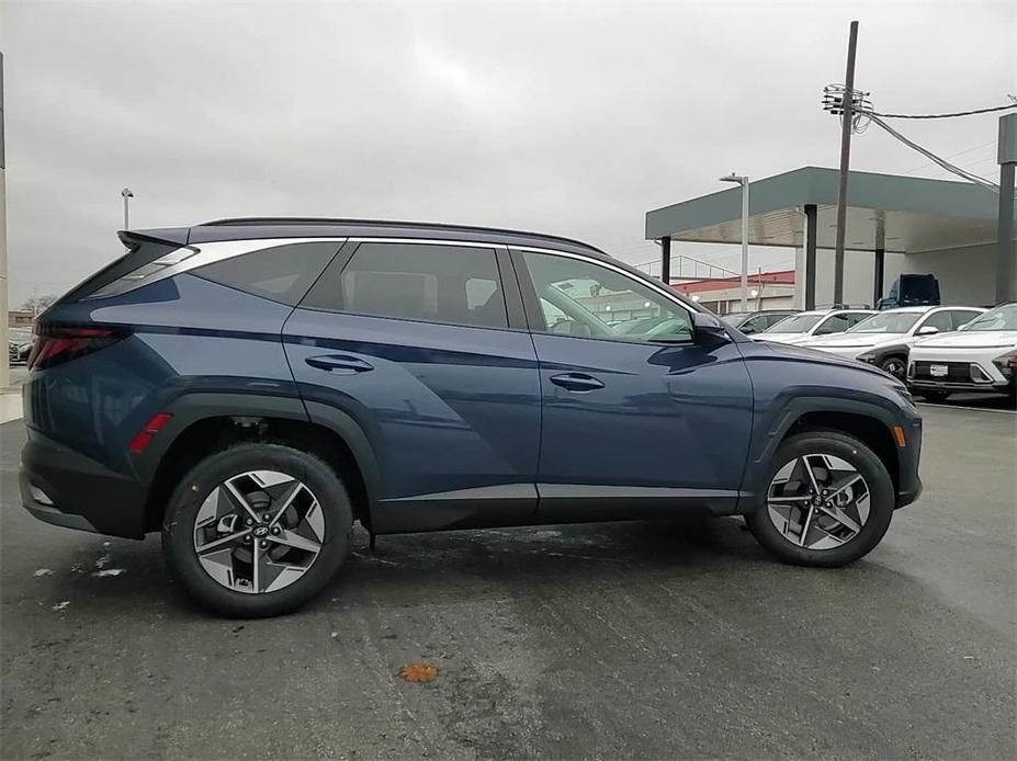 new 2025 Hyundai Tucson car, priced at $33,250