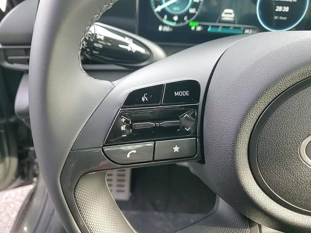new 2025 Hyundai ELANTRA HEV car, priced at $28,734