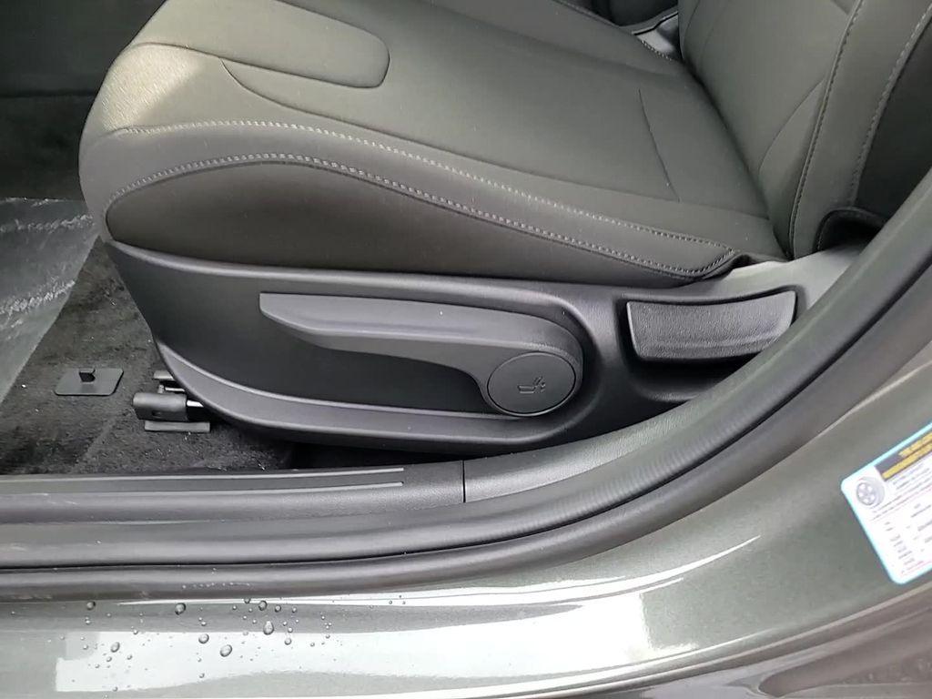new 2025 Hyundai ELANTRA HEV car, priced at $28,734
