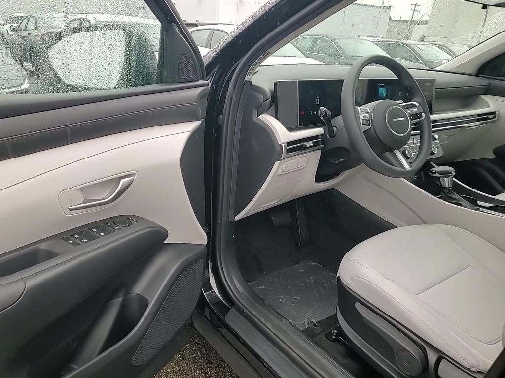 new 2026 Hyundai Tucson car, priced at $31,078
