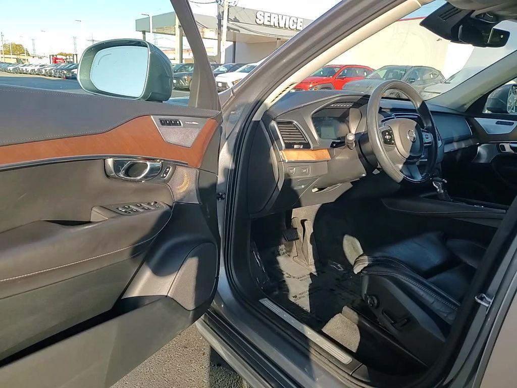 used 2016 Volvo XC90 car, priced at $13,700