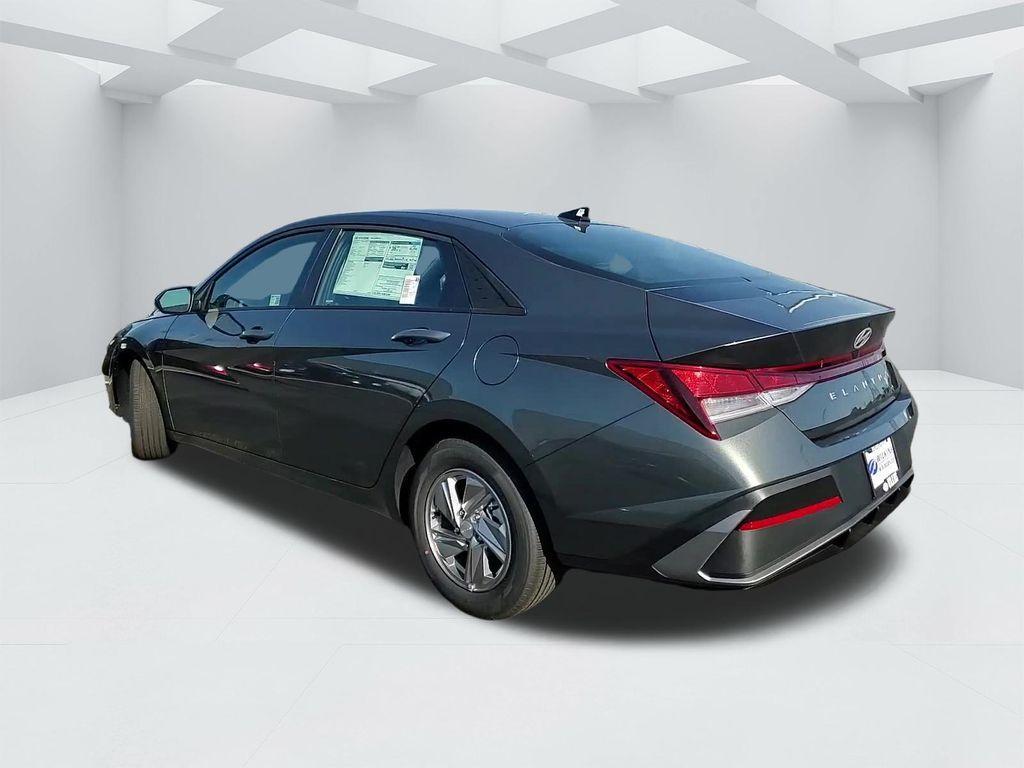 new 2025 Hyundai Elantra car, priced at $22,338