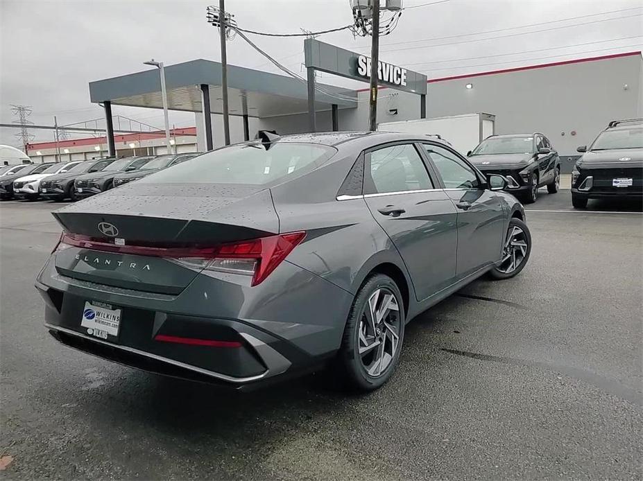 new 2025 Hyundai Elantra car, priced at $26,670