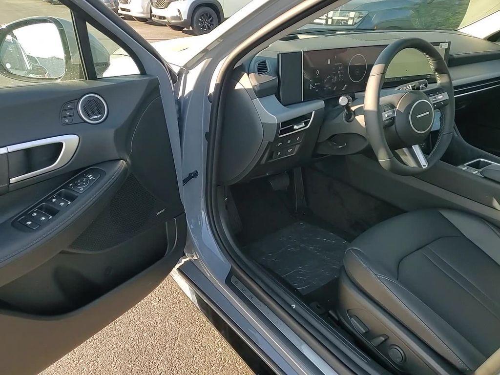 new 2026 Hyundai Sonata Hybrid car, priced at $38,725