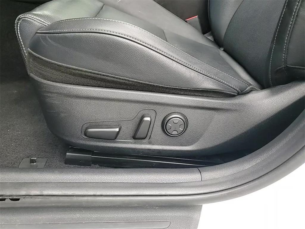 used 2022 Kia Stinger car, priced at $27,800